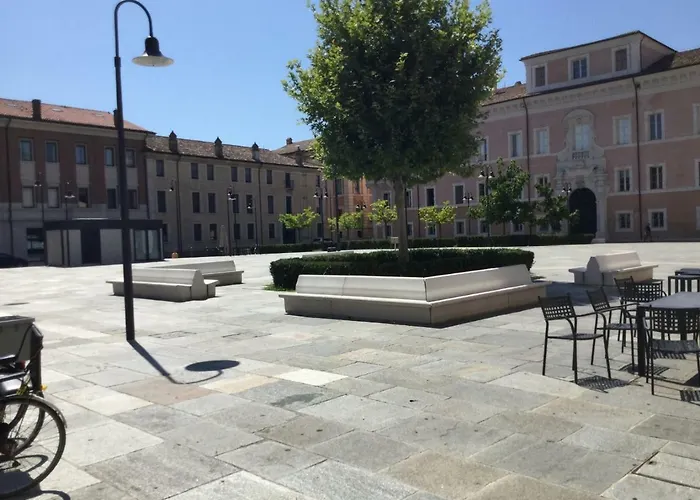 Monolocale Via Rasponi شقة *