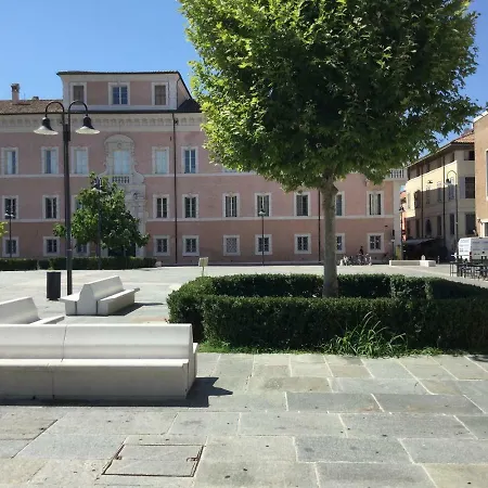 Monolocale Via Rasponi Rávena